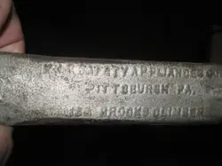 BROOKS CLIMBER SPIKES