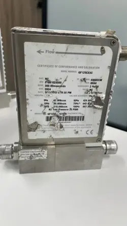 BROOKS GF125CXXC MASS FLOW CONTROLLER MFC GF125CXXC