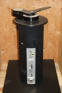 BROOKS AUTOMATION MODEL NO. 002-7090-04 SEMICONDUCTOR WAFER HANDLING ROBOT