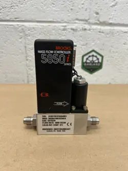 BROOKS 5850I MASS FLOW CONTROLLER, 4,000 SCCM, OXYGEN, MOD: 5850IA1BK3X2BEA