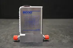 BROOKS INSTRUMENT GF120XSL THERMAL MASS FLOW CONTROLLER (N2/10SCCM)