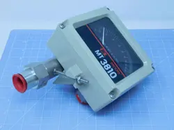 BROOKS INSTUMENTS 3810A11A1RDA1AA MT3810 FLOW METER T149813