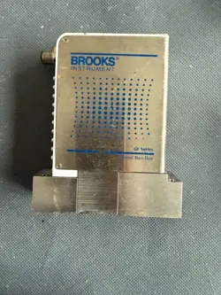 BROOKS GF125C MASS FLOW CONTROLLER,N2,280SCCM,PN:GF125C-901086