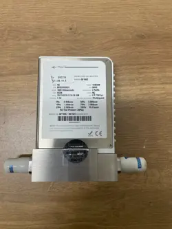 BROOKS GF100C MASS FLOW CONTROLLER, PN:GF100C-881625, N2, 10SCCM#YC