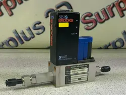 BROOKS 5851S SMART MASS FLOW CONTROLLER