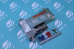 BROOKS INSTRUMENT SLA7820D1EGG1A2A1 MASS FLOW CONTROLLER SLA7820D1EGG1A2A1