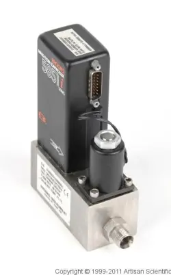 BROOKS INSTRUMENT 5851I CARBON DIOXIDE ANALOG THERMAL MASS FLOW CONTROLLER