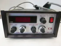 BROOKS MODEL 5876, 5876A1B901 TWO CHANNEL DIGITAL MASS FLOW CONTROLLER, USED