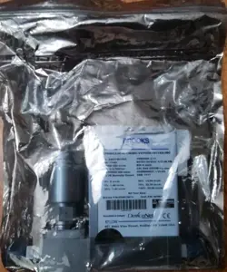 MASS FLOW CONTROLLER BROOKS INSTRUMENTS GF040C