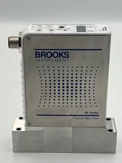 BROOKS INSTRUMENT GF125CXXC O2 200SCCM THERMAL MASS FLOW CONTROLLER USED