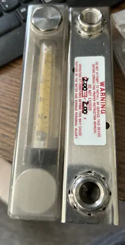 2 PCS BROOKS ROTAMETER  GPH LIQUID SP GR 10