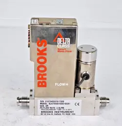 BROOKS INSTRUMENT MASS FLOW CONTROLLER MFC SLA7950S1EGG1D2A1 AR 3 SLPM