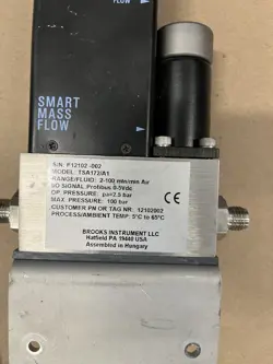 BROOKS TSA172/A1 GAS FLOW CONTROLLER
