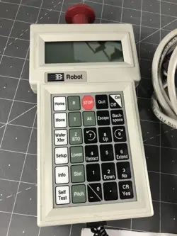 BROOKS AUTOMATION ROBOT TEACH PENDANT PN: TT1ENR2-1TVS-ES-BROOKS8