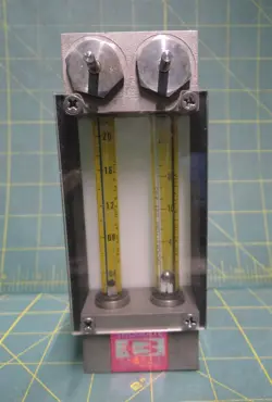 BROOKS INSTRUMENTS MULTI-TUBE SHO-RATE FLOW METER, MODEL 1360