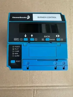 CLEAVER BROOKS 833-03517 RM7800 L 1095 BURNER CONTROL COMPLETE UNIT SEE DISCRIP