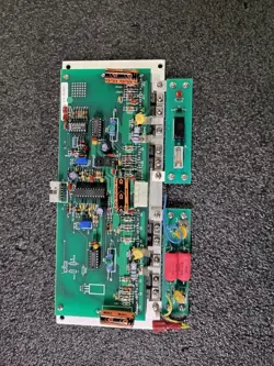 Z&R AXIS AMP