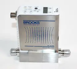 BROOKS GF125CXXC MASS FLOW CONTROLLER GF125C-108399 O2, 2000 SCCM