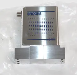 NEW BROOKS GF125CXXC MASS FLOW CONTROLLER MFC GF125C-204731 N2, 860 SCCM
