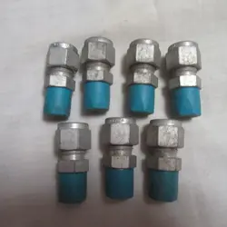 7-SWAGELOK CARBON STEEL STRAIGHT CONNECTOR FITTINGS, 3/8