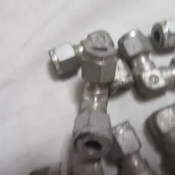 CONNECTOR FITTINGS 1/4