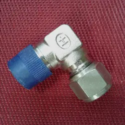HOKE GYRO 1/2 TUBE OD X 1/2 NPT PIPE MALE PIPE 90ELBOW CONNECTOR 316 STAINLESS