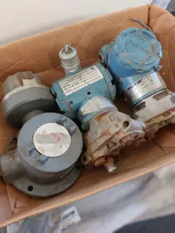 SWAGELOK SS-6BHT-12 HOSE & FITTINGS PARKER VALVE GEMS SENSOR ( BIG LOT )