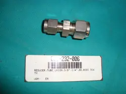 SWAGELOK SS-600-6-4 STAINLESS STEEL FITTING 3/8TUBE X 1/4 TUBE REDUCING UNION