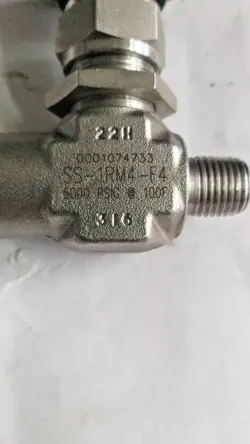 SS-1RM4-F4