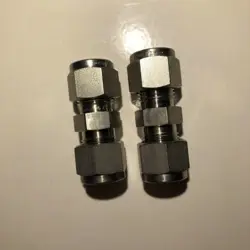 LOT OF 2 SWAGELOK SS-600-6 UNION COUPLING