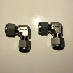 ( LOT OF 2 ) SWAGELOK  3/8