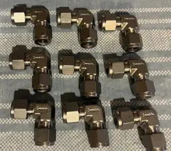 SWAGELOK SS ELBOW UNION FITTING, 3/8