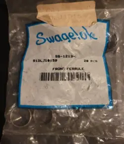SWAGELOK SS-1213-1 STAINLESS