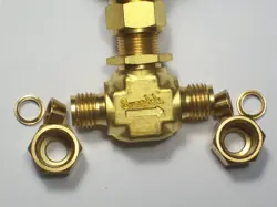SWAGELOK BRASS INTEGRAL