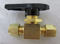 SWAGELOK B-43S6 - 1-PIECE 40 SERIES BALL VALVE, 1.5 CV, 3/8