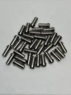 LOT OF 35 SWAGELOK SS-601-PC SS TUBE FITTING  PORT CONNECTOR  3/8