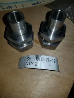 SWAGELOK TUBE FITTING REDUCER SS-1610-R-12