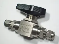 1- WHITEY SWAGELOK STAINLESS STEEL HIGH PRESSURE BALL VALVE, 1/4
