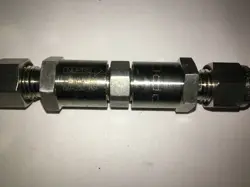 SWAGELOK NUPRO REGULATOR