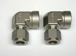 (2) NEW SWAGELOK SS-810-8-8 S/S 90' DEGREE ELBOW 1/2