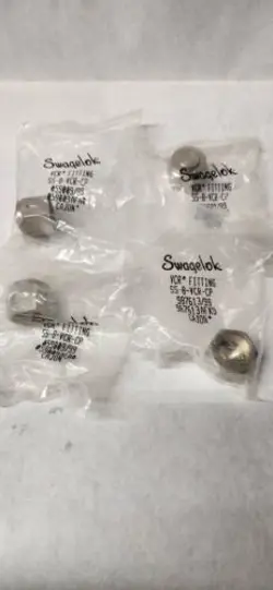 NEW SWAGELOK SS-8-VCR-CP  STAINLESS VCR NUTS LOT OF 4 CAPS