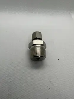 SWAGELOK SS-600-1-12 316 STAINLESS STEEL TUBE FITTING - 3/8