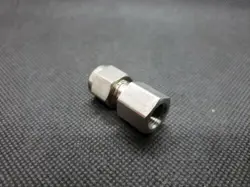 CONNECTOR 1/4 IN