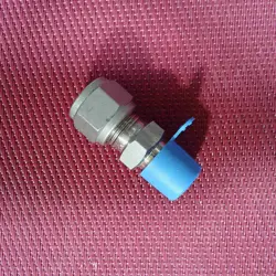 SSP GRIP® 3/8 TUBE OD X 1/4 NPT MALE PIPE STRAIGHT CONNECTOR 316 STAINLESS STEEL