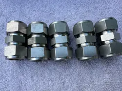 LOT OF 5: SWAGELOK SS-1210-6, 3/4