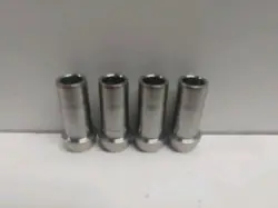 LOT OF (4) NEW OLD STOCK! SWAGELOK 10MM TUBE OD PORT CONNECTORS SS-10M1-PC