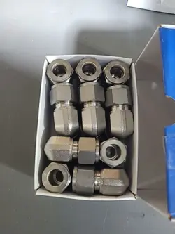 ELBOW SS-810-9
