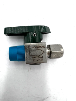 PLUG VALVE STAINLESS