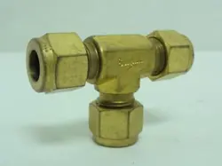 207636 OLD-STOCK; SWAGELOK B-600-3 COMPRESSION UNION TEE; BRASS; 3/8