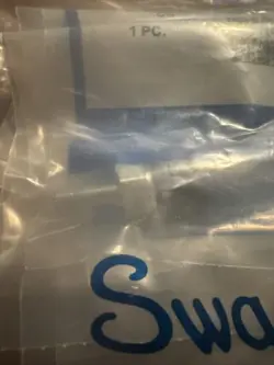 3 - SWAGELOK STAINLESS STEEL TUBE ADAPTER, 1/4